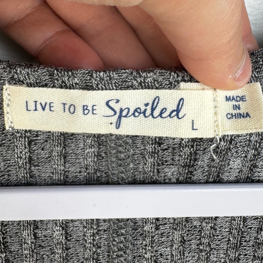 Live To Be Spoiled Womens Large Grey Ribbed Lace Up V-Neck Short Sleeve Top - Picture 6 of 8